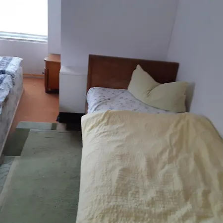 Daire Petersbrunnen *